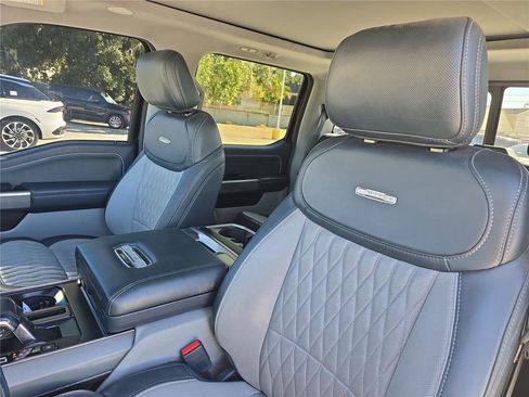 Used 2023 Ford F150 Limited image 20