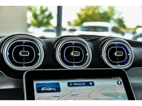 New 2026 Mercedes-Benz GLC 350e 4MATIC image 17