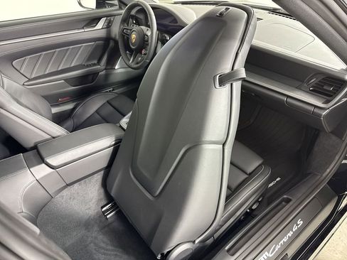 New 2026 Porsche 911 Carrera 4S image 25
