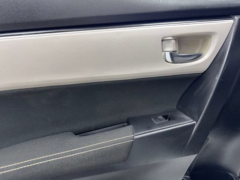 Used 2019 Toyota Corolla LE FWD image 37