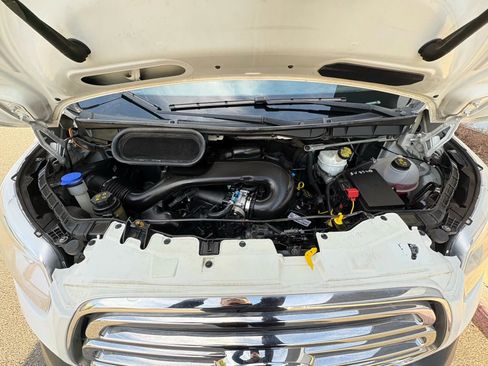 Used 2017 Ford Transit 250 130 Low Roof w/ Exterior Upgrade Package image 27