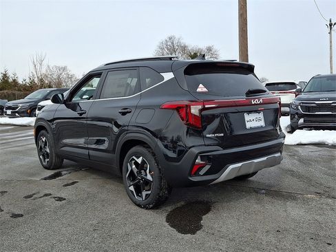 New 2026 Kia Seltos EX image 4
