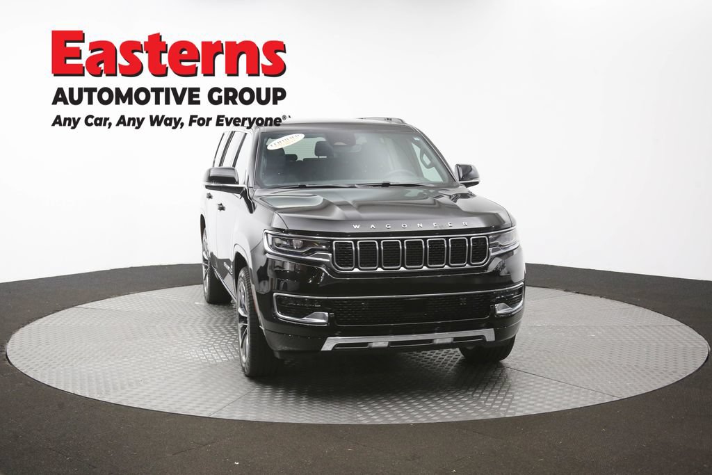 Used 2024 Jeep Wagoneer Series III w/ Premium Group I AWD/4WD image 59