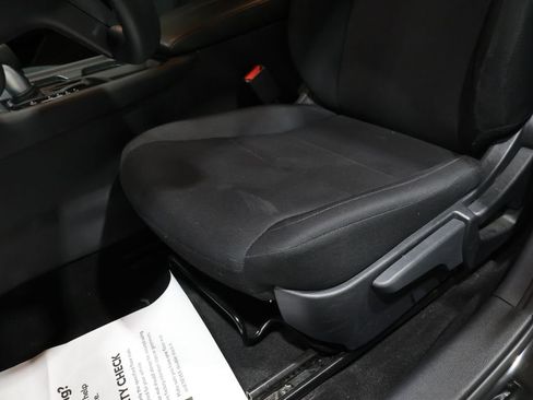 Used 2024 Nissan Sentra S image 10