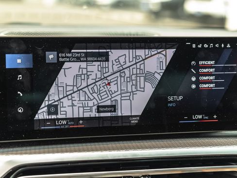 Used 2024 BMW M2 RWD image 9