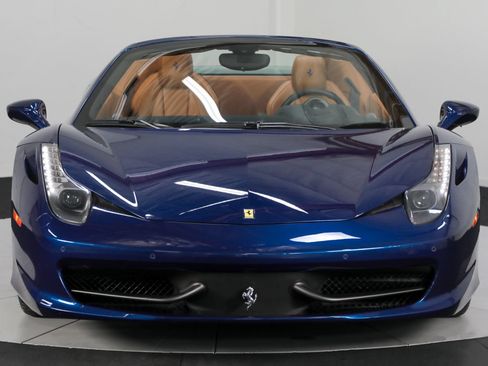 Used 2015 Ferrari 458 Spider RWD image 10