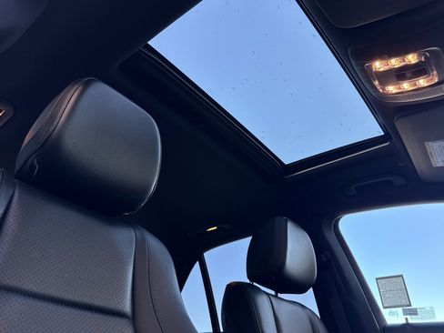 Used 2022 Mercedes-Benz GLE 350 image 14