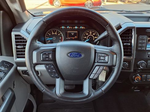 Used 2015 Ford F150 XLT w/ Equipment Group 301A Mid image 17