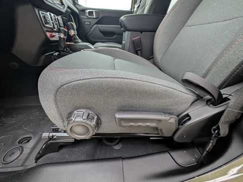 New 2026 Jeep Wrangler Unlimited Rubicon image 16