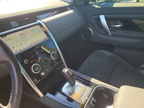 Used 2020 Land Rover Discovery Sport S image 22