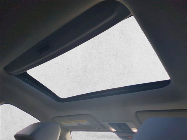 Used 2027 Honda HR-V EX-L image 18