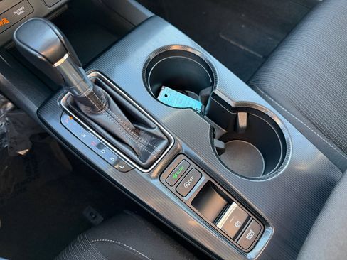 Used 2022 Honda Civic EX image 15