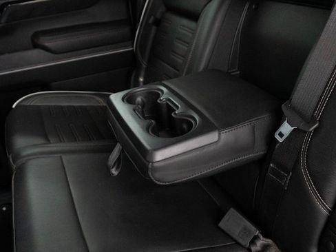 Used 2022 GMC Sierra 1500 AT4X image 26