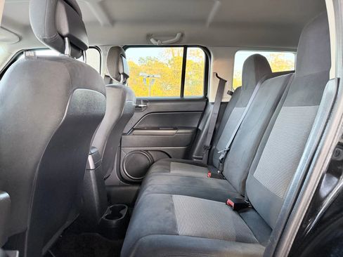 Used 2016 Jeep Patriot Sport w/ Power Value Group image 11