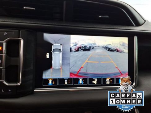 Used 2021 GMC Yukon Denali w/ Denali Premium Package image 19