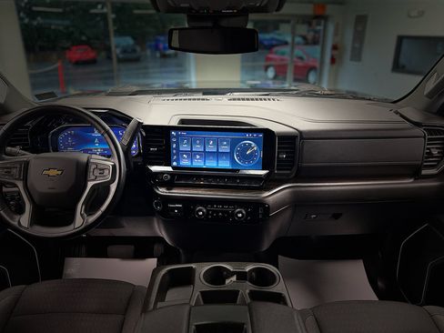 Used 2024 Chevrolet Silverado 2500 LT w/ All Star Edition AWD/4WD image 22