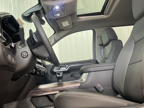 New 2026 Chevrolet Silverado 1500 LTZ w/ LTZ Premium Package image 22