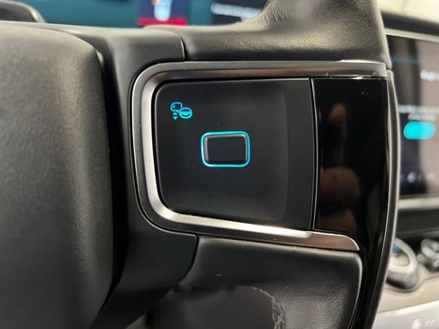 Used 2025 Ford Expedition Platinum image 58