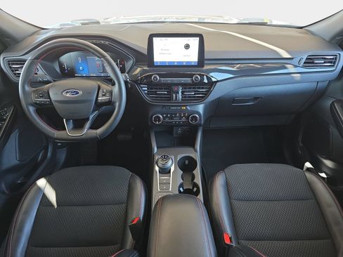 Used 2025 Ford Escape ST-Line Select AWD/4WD image 10