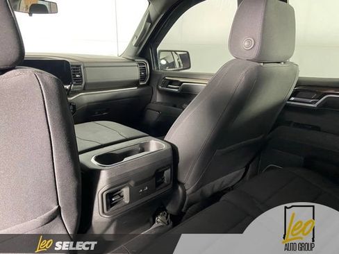 Used 2023 Chevrolet Silverado 1500 LT w/ Z71 Off-Road Package AWD/4WD image 24