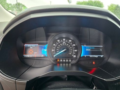 Used 2024 Ford Edge SE w/ Black Appearance Package image 10