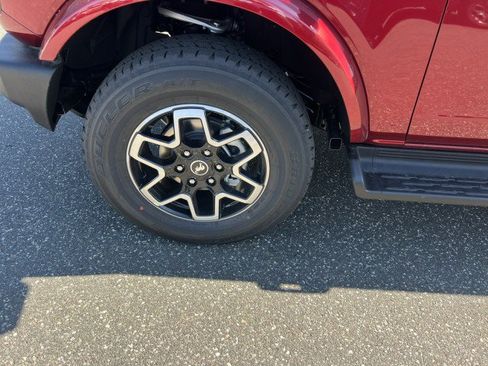 New 2026 Ford Bronco Outer Banks AWD/4WD image 21
