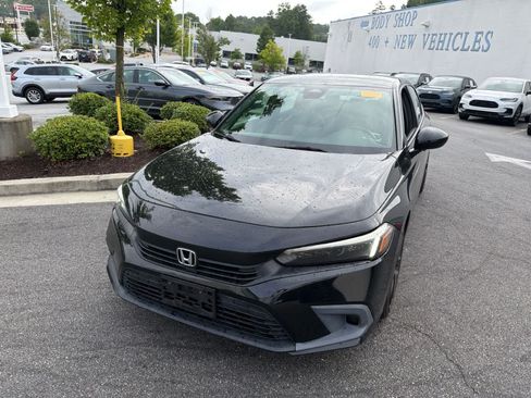 Used 2024 Honda Civic Sport image 4