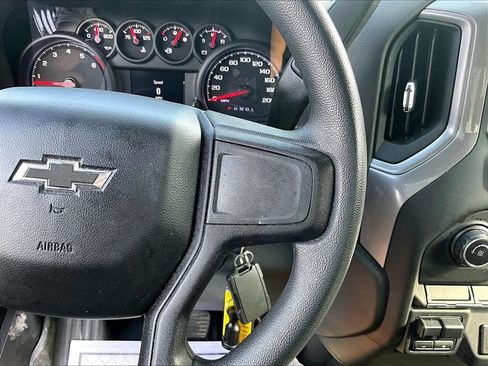 Used 2021 Chevrolet Silverado 1500 Custom Trail Boss w/ Midnight Edition AWD/4WD image 18