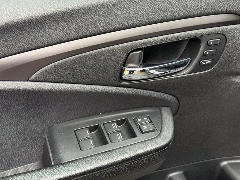 Used 2020 Honda Passport EX-L image 16