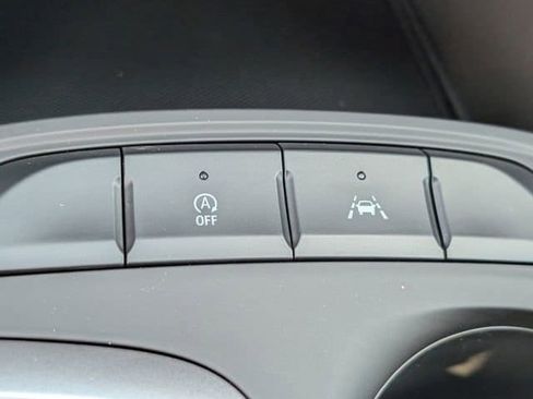 New 2026 Buick Envista Sport Touring FWD image 16