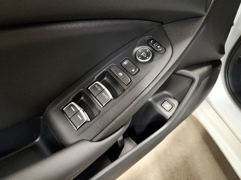 Used 2022 Honda Accord Sport image 19