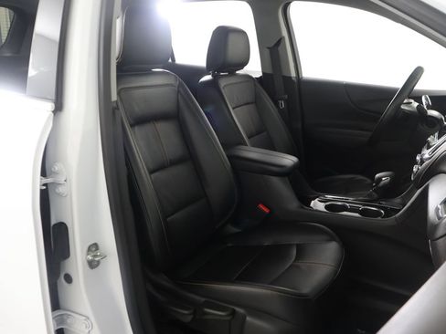 Used 2023 Chevrolet Equinox Premier FWD image 30