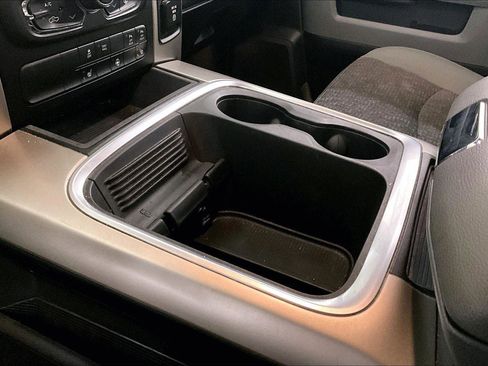 Used 2018 RAM 1500 Big Horn image 16