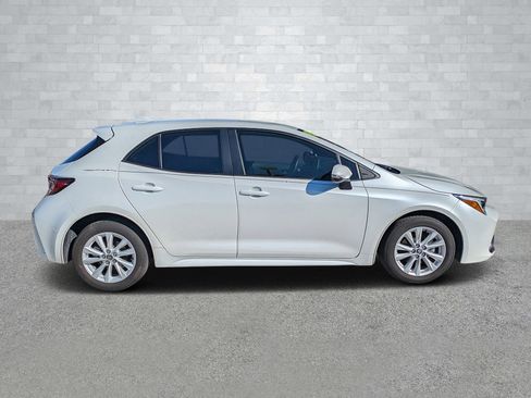 Used 2023 Toyota Corolla SE image 4