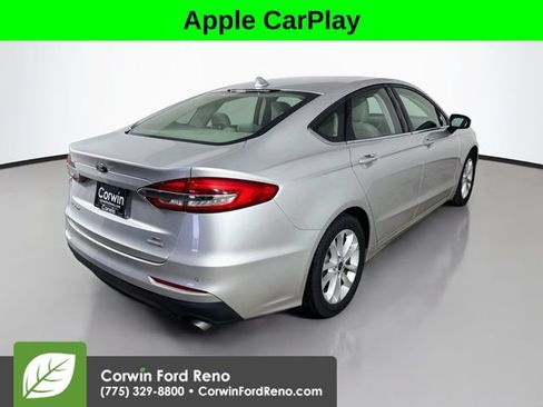 Used 2019 Ford Fusion SE FWD image 7