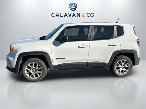 Used 2023 Jeep Renegade Latitude image 4