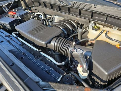 Used 2022 GMC Sierra 1500 AT4 w/ AT4 Premium Package AWD/4WD image 24