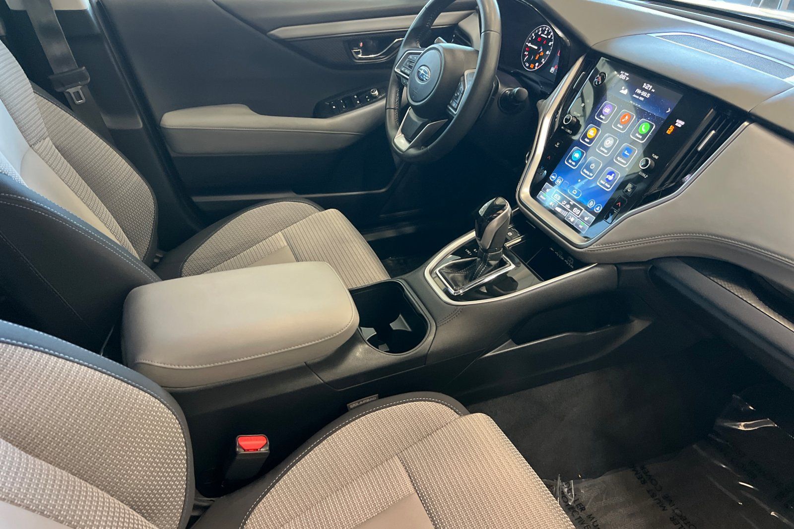Certified 2024 Subaru Outback Premium AWD/4WD image 15