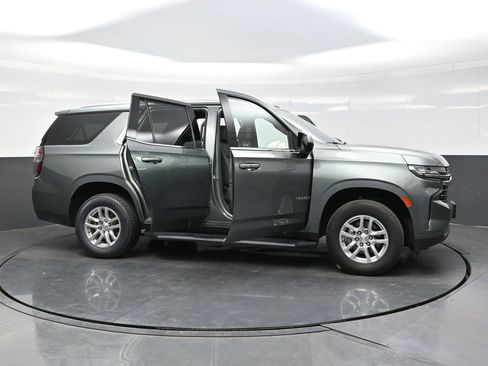 Used 2024 Chevrolet Tahoe LT image 40