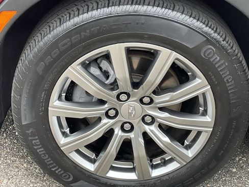Certified 2022 Cadillac XT4 Premium Luxury w/ Enhanced Visibility Package AWD/4WD image 39