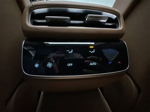 Certified 2025 Genesis G80 2.5T Advanced image 21