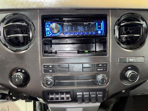 Used 2014 Ford F250 XL w/ XL Value Package image 19