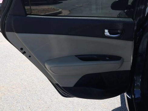 Used 2016 Kia Optima LX FWD image 8