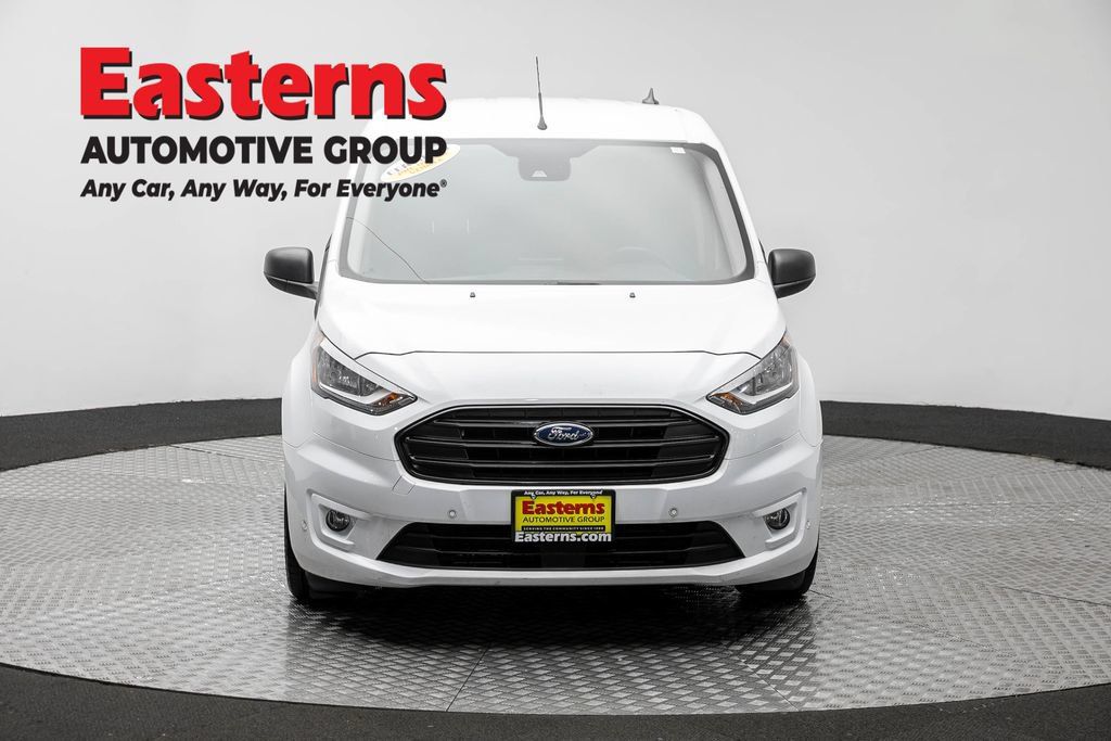 Used 2022 Ford Transit Connect XLT FWD image 2