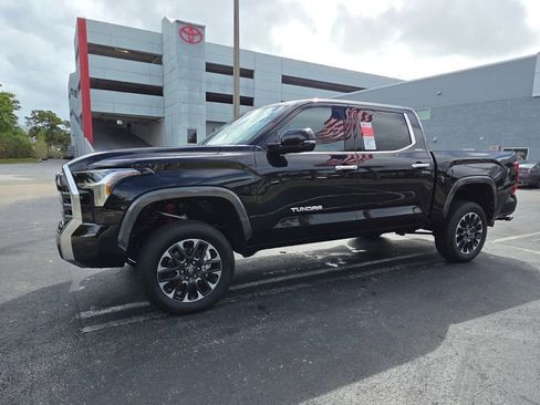 New 2026 Toyota Tundra Limited AWD/4WD image 3