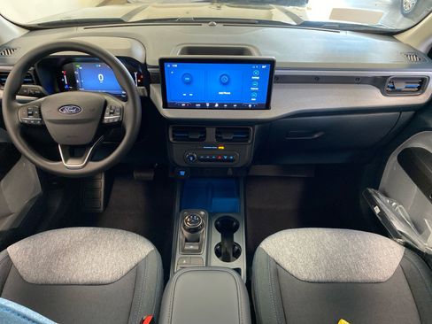 New 2026 Ford Maverick XLT AWD/4WD image 9