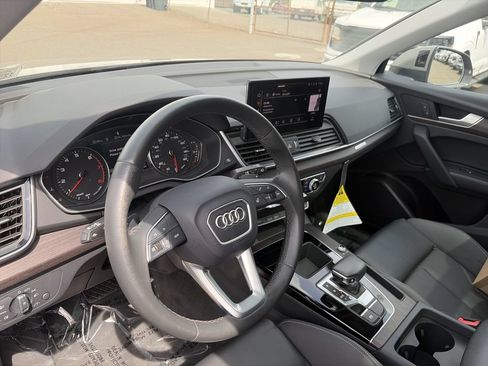 Used 2024 Audi Q5 2.0T Premium AWD/4WD image 22
