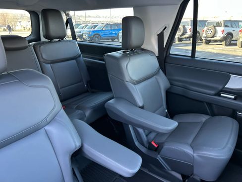 New 2026 Ford Expedition Max Active image 23