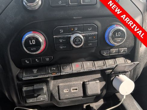 Used 2023 GMC Sierra 2500 AT4 w/ AT4 Preferred Package image 23