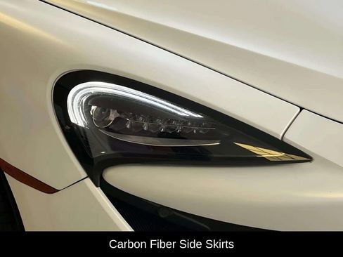Used 2018 McLaren 570S Spider RWD image 16